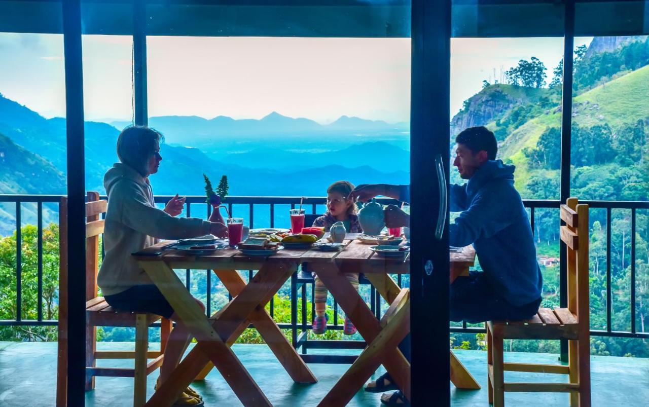Onestar Ella Hotel Bagian luar foto